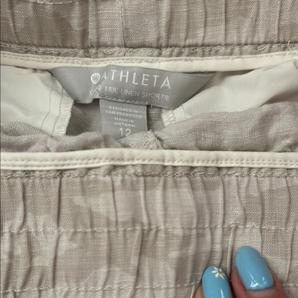Athleta Cabo linen Shortie with Drawstring Waistband - Picture 2 of 4